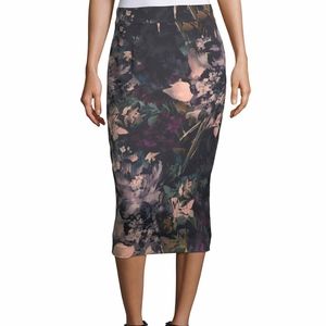 NWT Scuba-midi watercolor print knit skirt sz 10